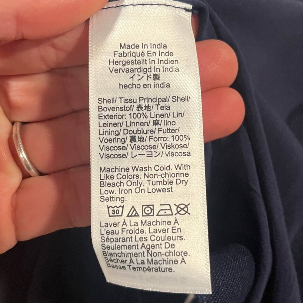 J. Crew NWT Women's 2025 Navy Linen Blend Button
Front Vest size 4 - Picture 6 of 6